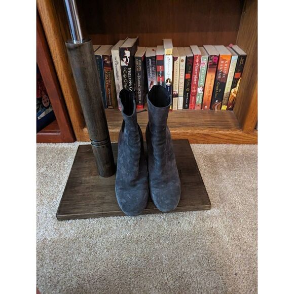 Rag & Bone Agnes grey suede block heel ankle boots sz 38 euc - Picture 2 of 9